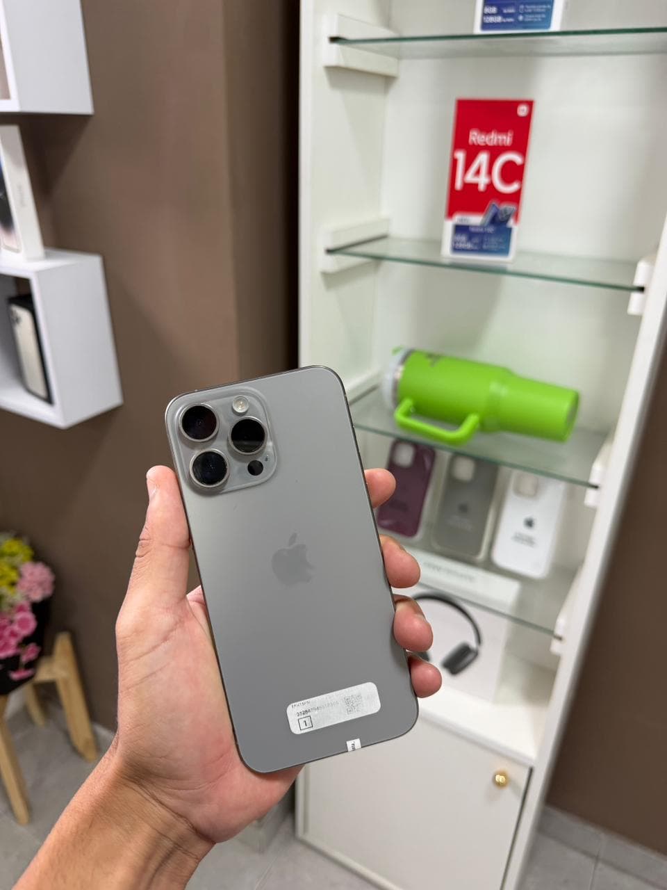 iPhone 15 Pro Max Titanio